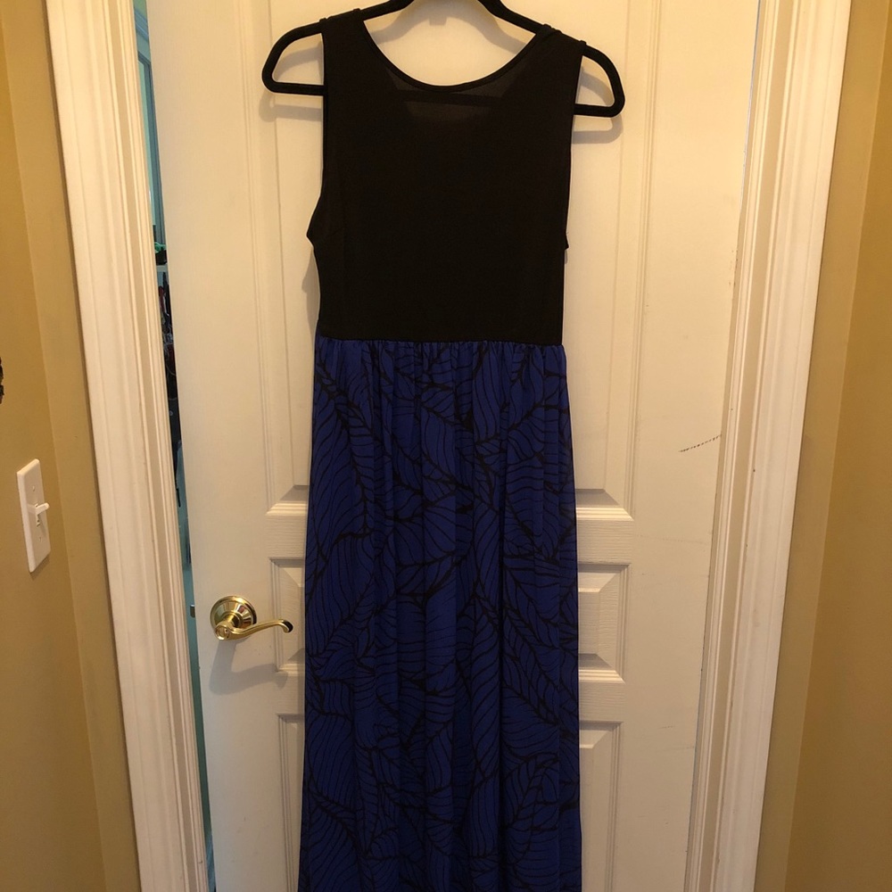 Long blue and black dress